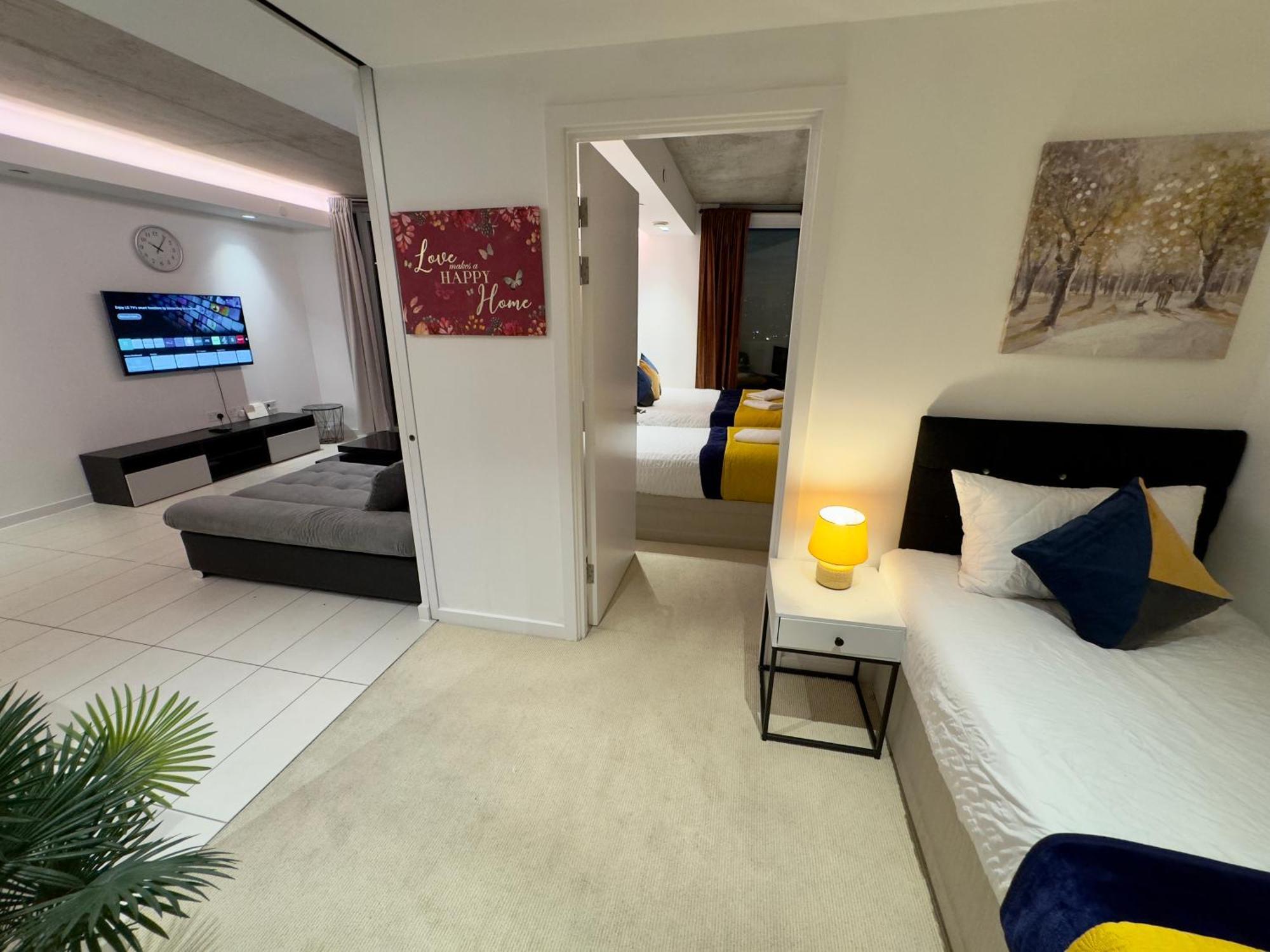 London Excel Cosy Apartment With Balcony & River View Close To O2 Arena, Cable Car, City Hall ภายนอก รูปภาพ